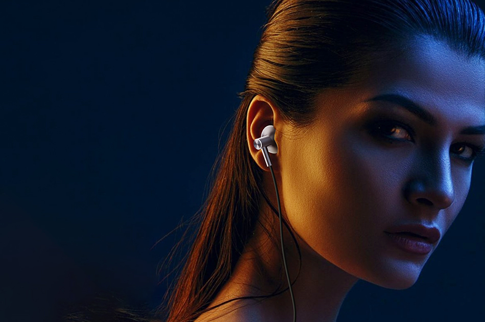 HP73 平耳式金属type-c耳机_待上市新品_深圳市优德88电源有限公司